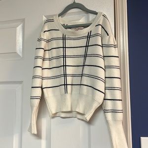 Bcgc sweater size small